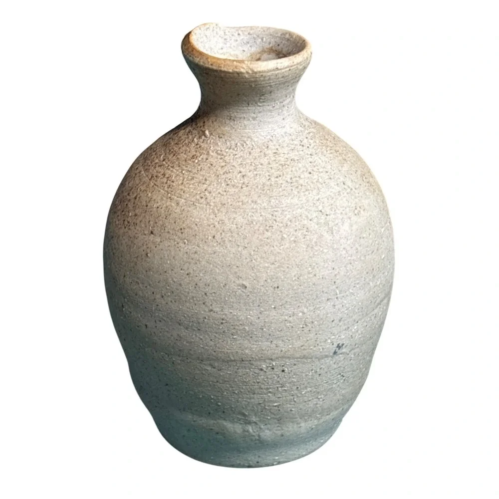 Handmade versatile stoneware